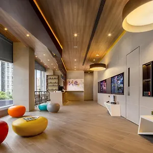 4* Hotel Starphire